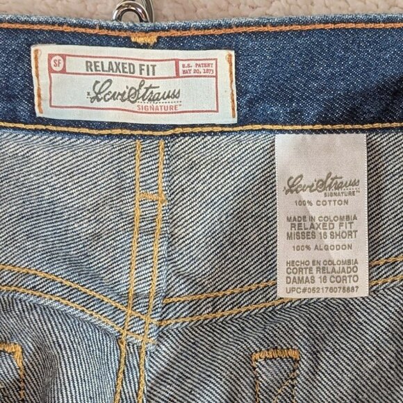 Levi Strauss Signature Jeans Womens Misses 16 Short Relaxed Fit Tapered Leg - Picture 2 of 6